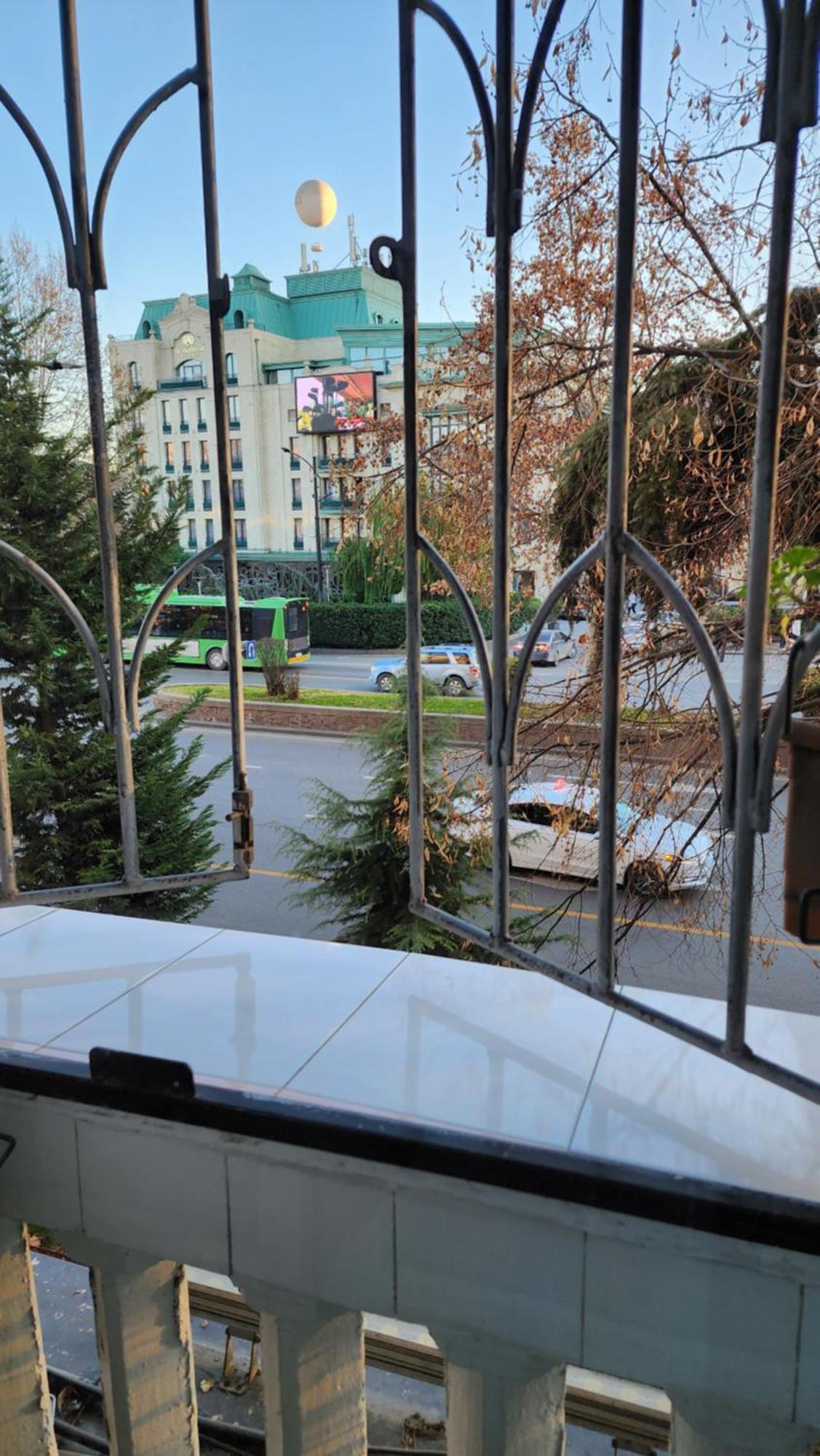 Riverside Baratashvili Apartment Tbiliszi Kültér fotó